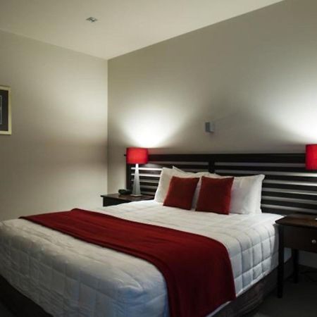 גיסבורן Emerald Hotel מראה חיצוני תמונה