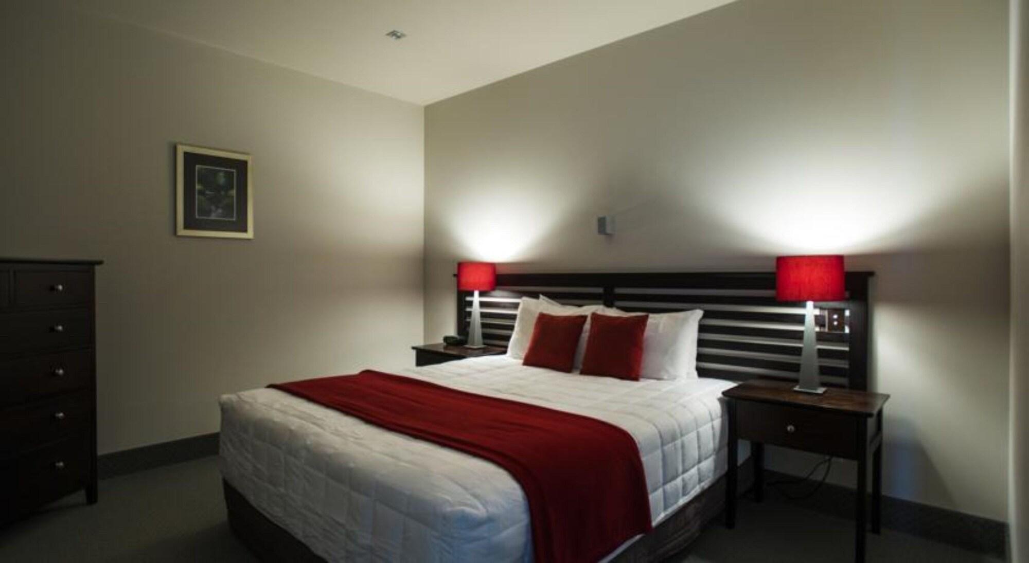 גיסבורן Emerald Hotel מראה חיצוני תמונה