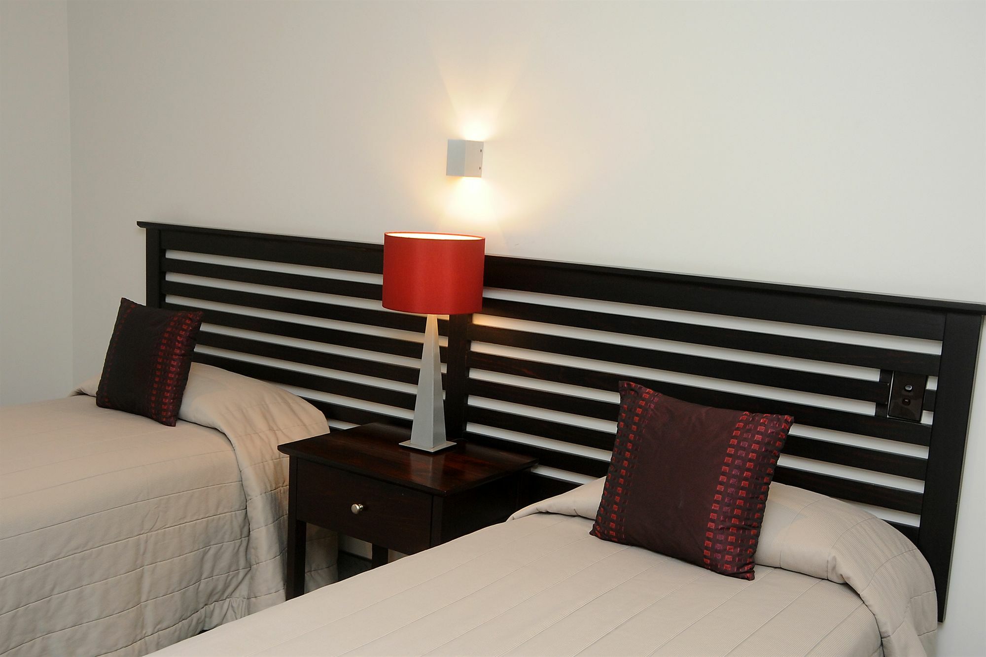 גיסבורן Emerald Hotel מראה חיצוני תמונה